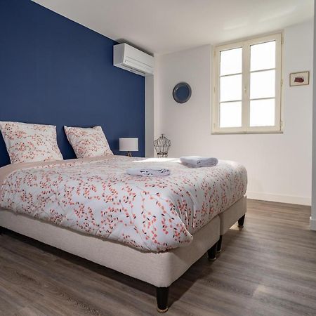 โลแบร์ฌ ดู ครัวซ็อง Bed & Breakfast โรเชอร์กอร์บง ภายนอก รูปภาพ